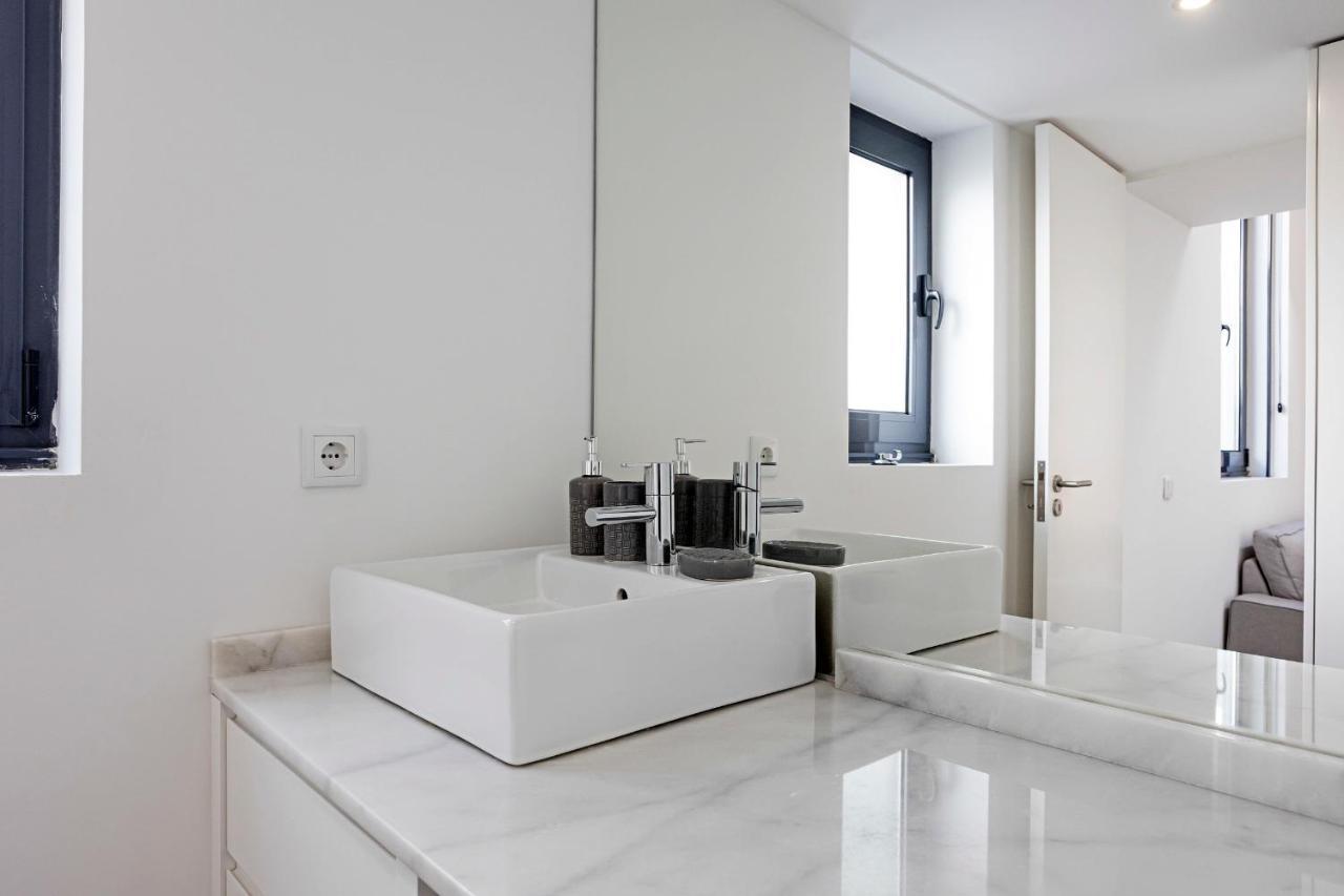 Cozy House W/ Ac Near Metro By Lovelystay بورتو المظهر الخارجي الصورة