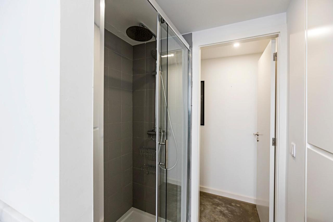 Cozy House W/ Ac Near Metro By Lovelystay بورتو المظهر الخارجي الصورة